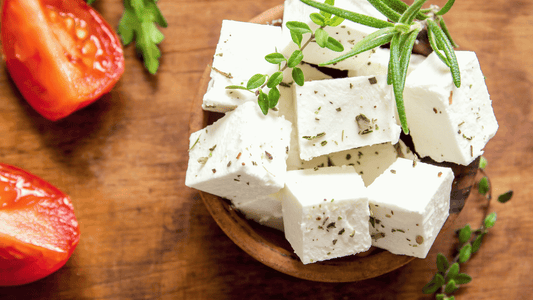 Echter Feta aus Schafs- und Ziegenmilch: So schmeckt Griechenland - Araxxon