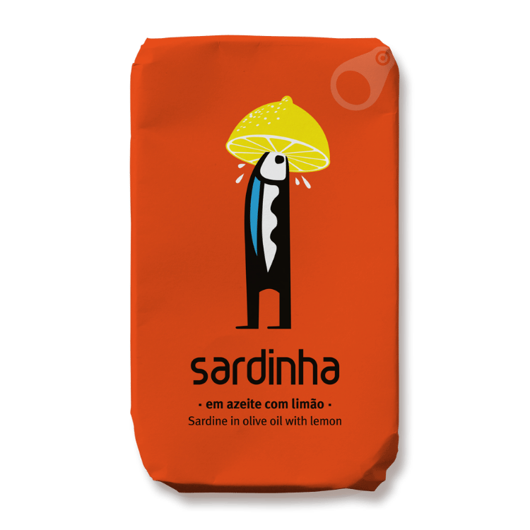 Sardine in Zitrone (120g) Sardinha von Sardinha bei Araxxon - Hochwertiges griechisches Produkt. Sardine in Zitrone (120g) Sardinha από Sardinha στο Araxxon - Αυθεντικό ελληνικό προϊόν.