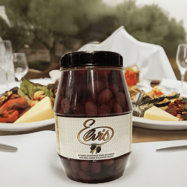 Colossale Kalamata Oliven 121-140 (2kg) Siouras von Siouras bei Araxxon  - Hochwertiges griechisches Produkt.   Colossale Kalamata Oliven 121-140 (2kg) Siouras από Siouras στο Araxxon  - Αυθεντικό ελληνικό προϊόν.  